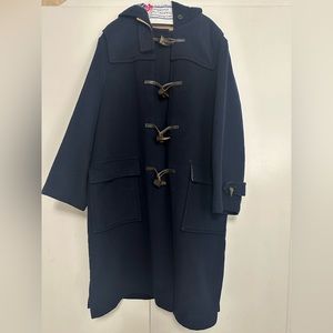 Burberry’s men or women coat with hood